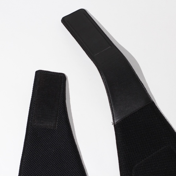 RARE VINTAGE MIU MIU LEATHER HARNESS/HOLSTER BAG (1999) - Picture 5 of 8